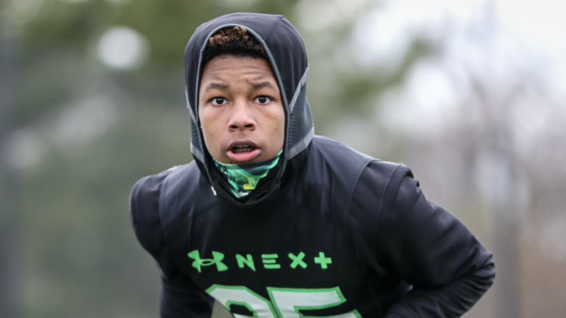 Four-star CB Braydon Lee became South Carolina’s third commitment of the day when he announced his pledge on Wednesday afternoon.