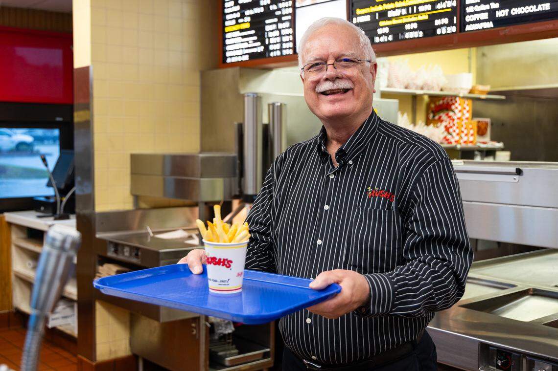 Don Alcorn, president of Rush’s Food Systems, shows the classic fries at the Rush’s location in West Columbia on Tuesday, August 5, 2025. After outcry over a new, crispier French Fry, Alcorn raced to bring the previous fries back.