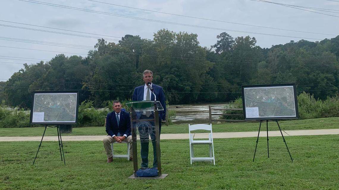 Columbia Mayor Daniel Rickenmann and Dominion Energy South Carolina President Keller Kissam announced a land deal to open 200 acres along the Saluda River for public access.