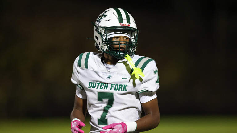 Hometown football standout picks up offer from South Carolina