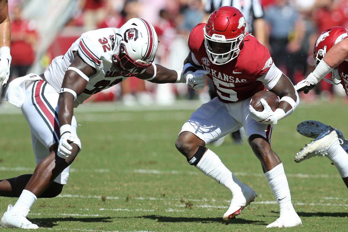 South Carolina linebacker Mo Kaba (32) was injured in the Sept. 10, 2022 road game against Arkansas.