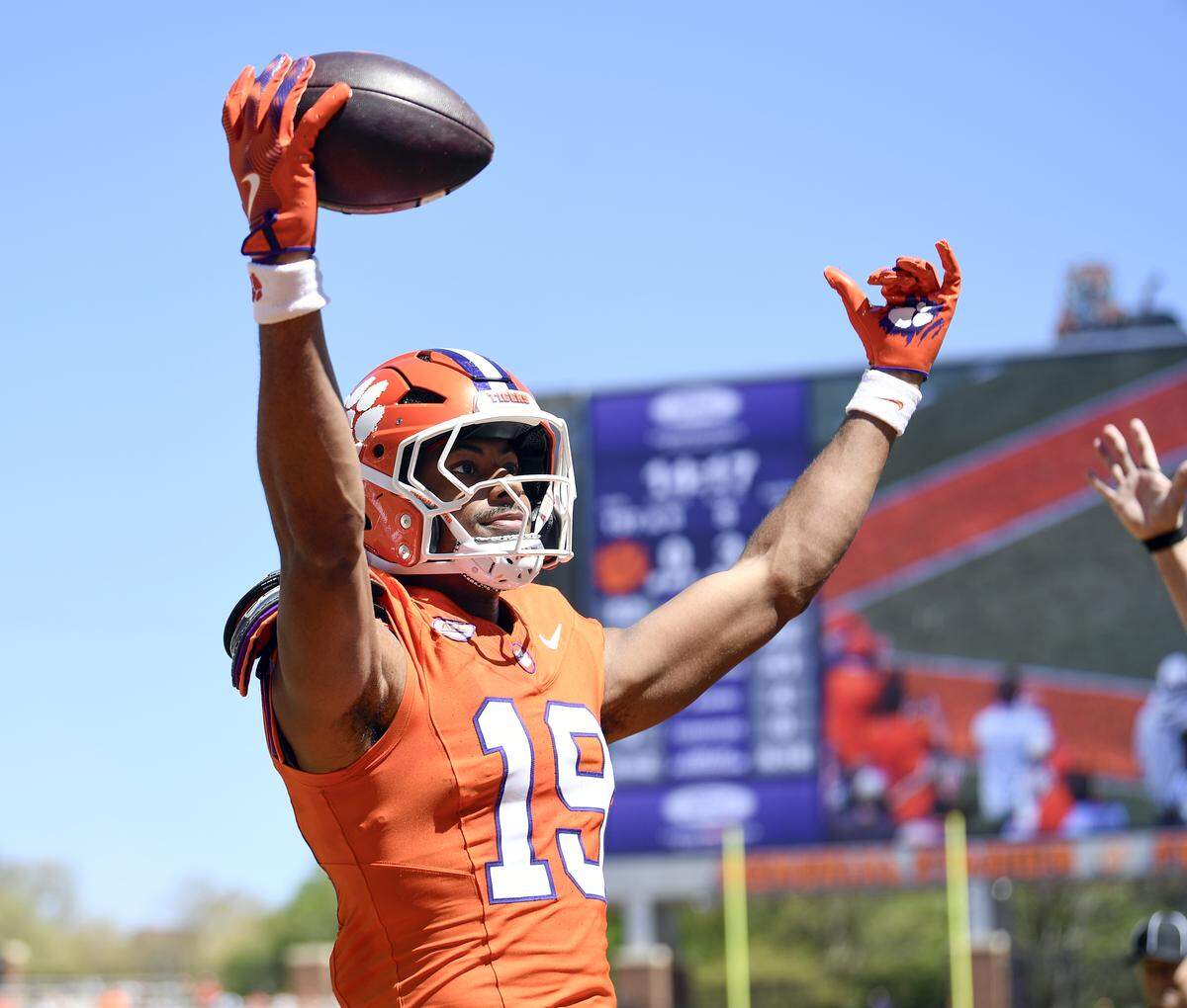Clemson wide receiver Gordon Sellars III (19) reacts after catching a touchdown during the annual spring game Saturday, March 28, 2026 at Clemson's Memorial Stadium. Bart Boatwright/For The State