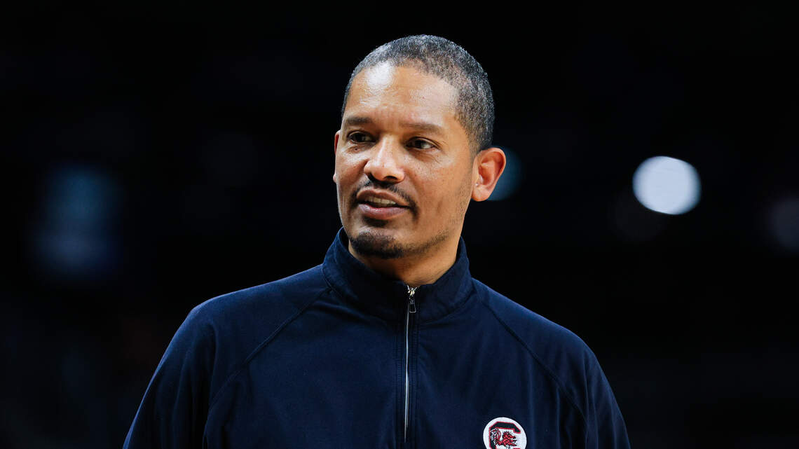 USC basketball: Lamont Paris weighs in on possible roster additions