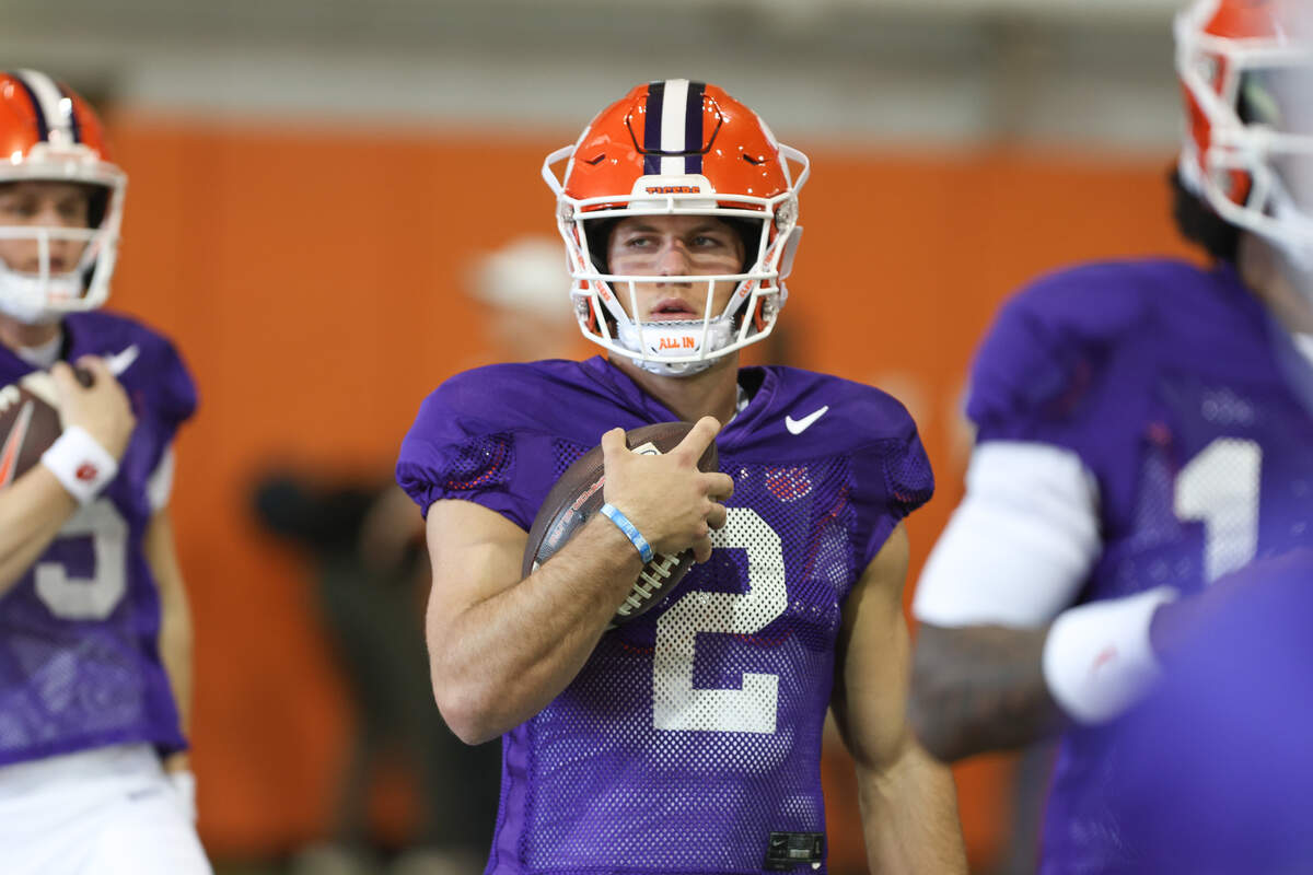 Clemson quarterback Tait Reynolds