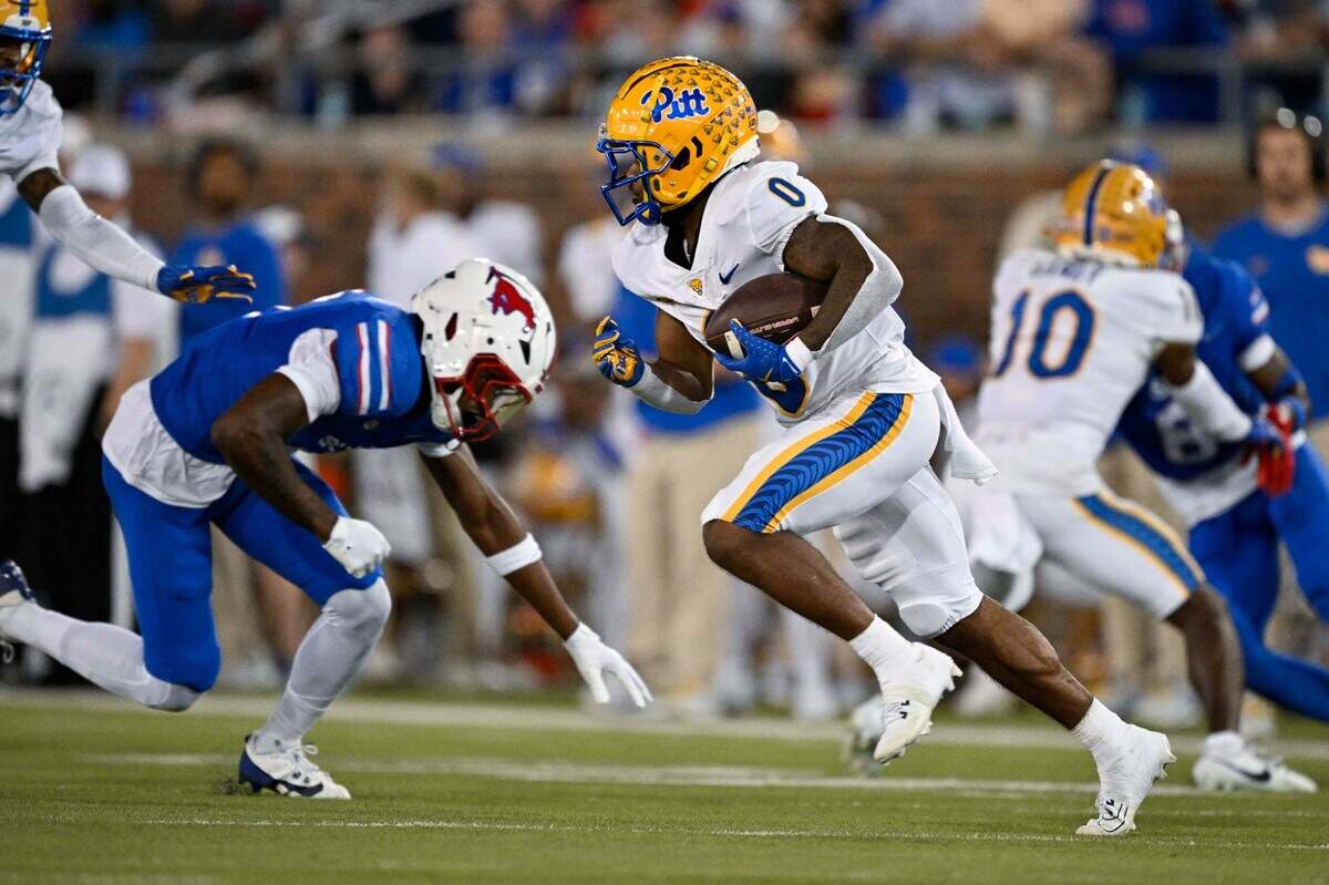 Nov 2, 2024; Dallas, Texas, USA; Pittsburgh Panthers running back Desmond Reid (0) in action during the game between the Southern Methodist Mustangs and the Pittsburgh Panthers at Gerald J. Ford Stadium.