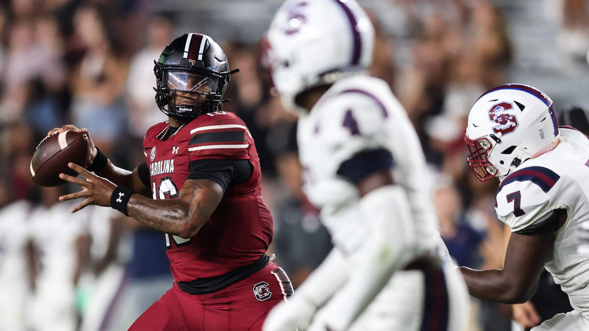 South Carolina quarterback LaNorris Sellers (16) looks to pass during the Gamecocks’ game against South Carolina State at Williams-Brice Stadium in Columbia on Saturday, September 6, 2025.


