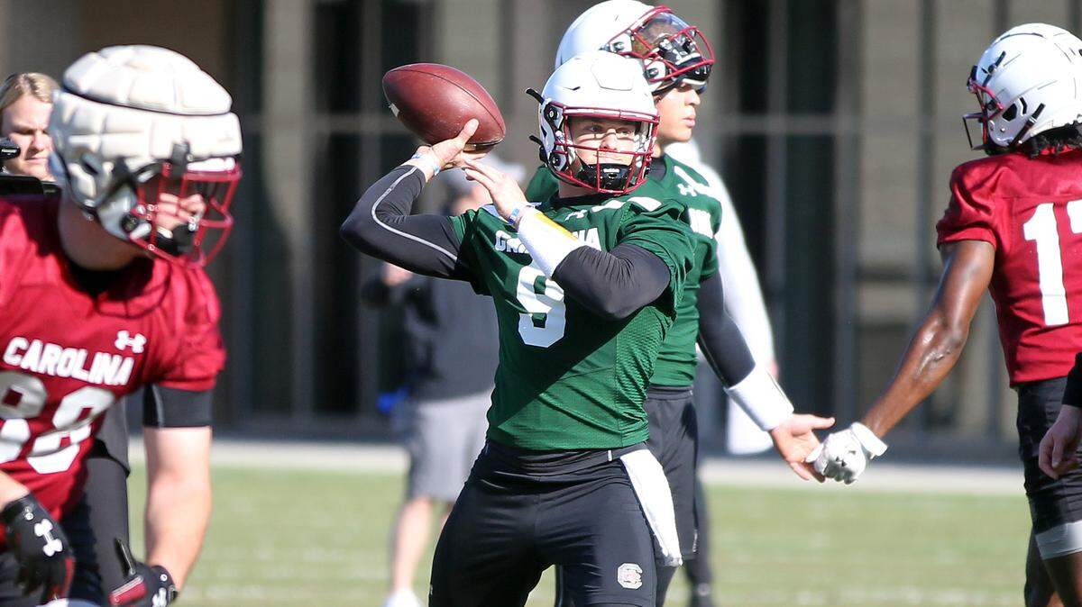 Quarterback Luke Doty throws at spring practice for the Gamecocks.