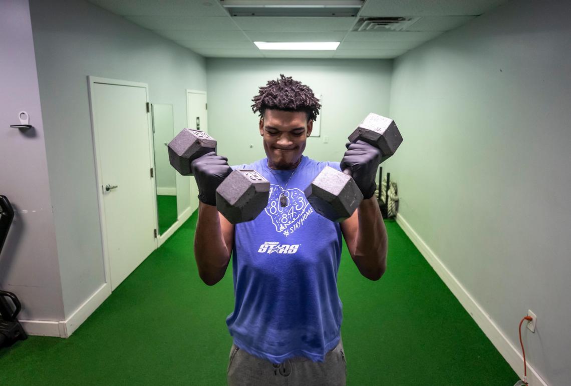 Former Keenan basketball player Dillon Jones, who played his senior season at Sunrise Christian in Kansas, works out at AthleteÕs Arena in Columbia on Tuesday, March 24, 2020