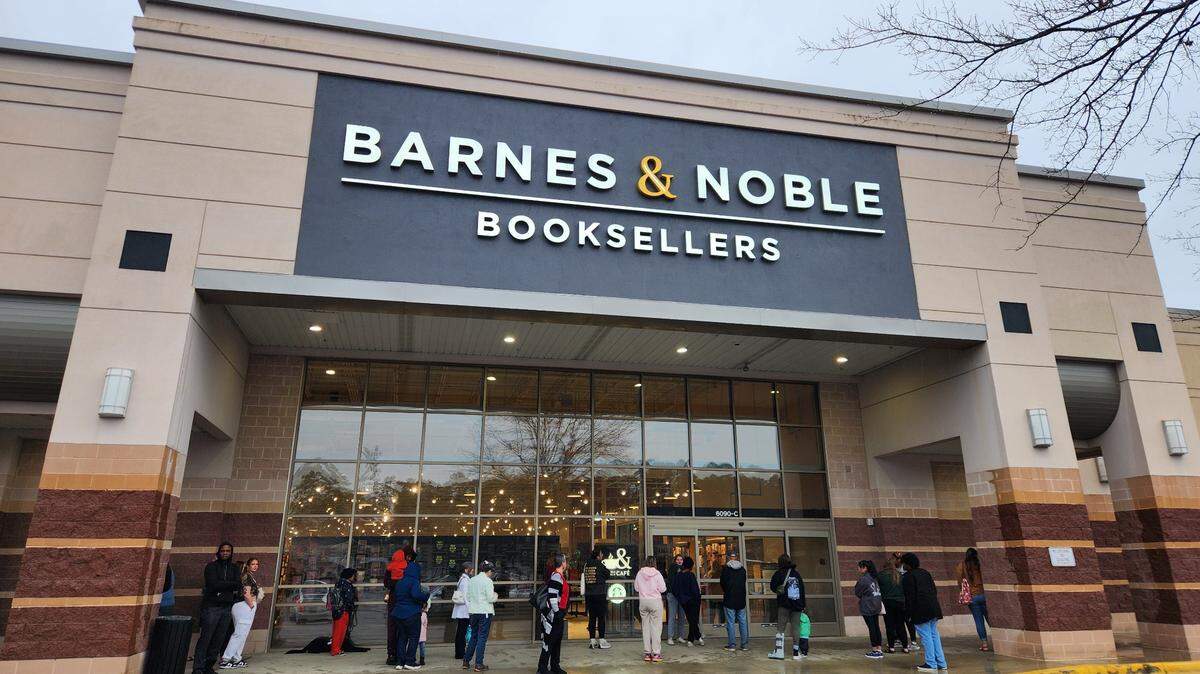 Barnes & Noble opened its new Columbia location at 6090 Garners Ferry Road on March 6, 2024.