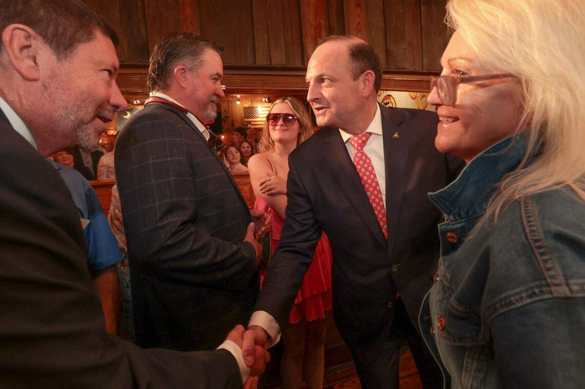 Alan Wilson, greets supporters after announcing he is running for Governor of South Carolina on Monday, June 24, 2025. The announcement was made at Hudson’s Smokehouse in Lexington.