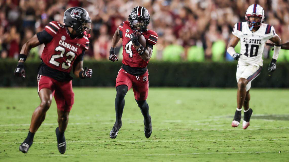 South Carolina defensive back Vicari Swain (4) returns a punt for a touchdown during the Gamecocks’ game against South Carolina State at Williams-Brice Stadium on Sept. 6.
