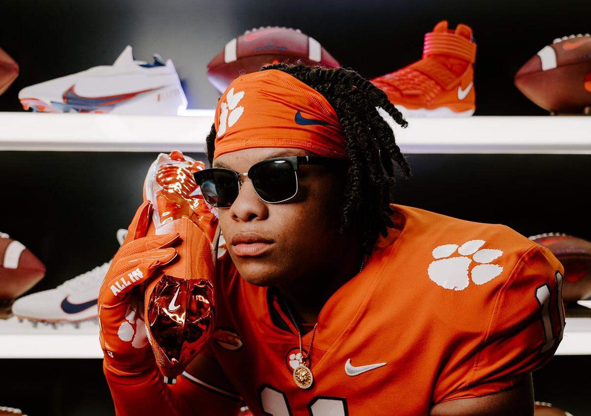 Five-star defensive lineman Peter Woods, one of Clemson’s top remaining 2023 targets, officially visited campus in early June.