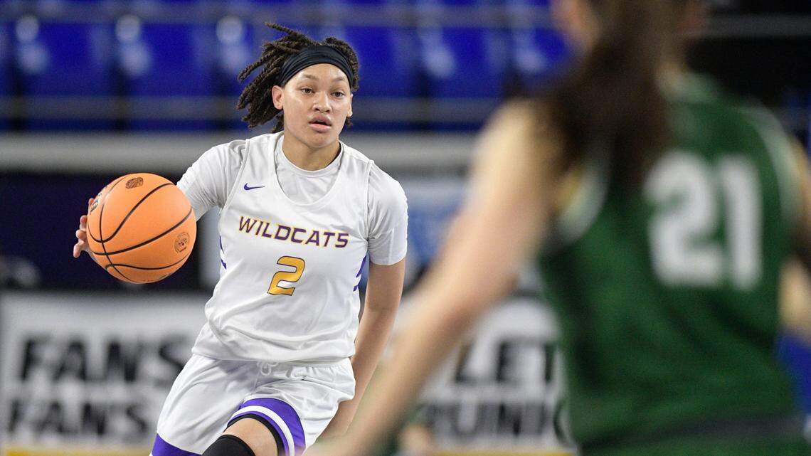 Clarksville’s Imari Berry (2) during the TSSAA BlueCross Girls Basketball Championship Class 4A quarterfinal game against Green Hill in Murfreesboro, Tenn. on Tuesday, March 7, 2023. Clarksville Vs Green Hill