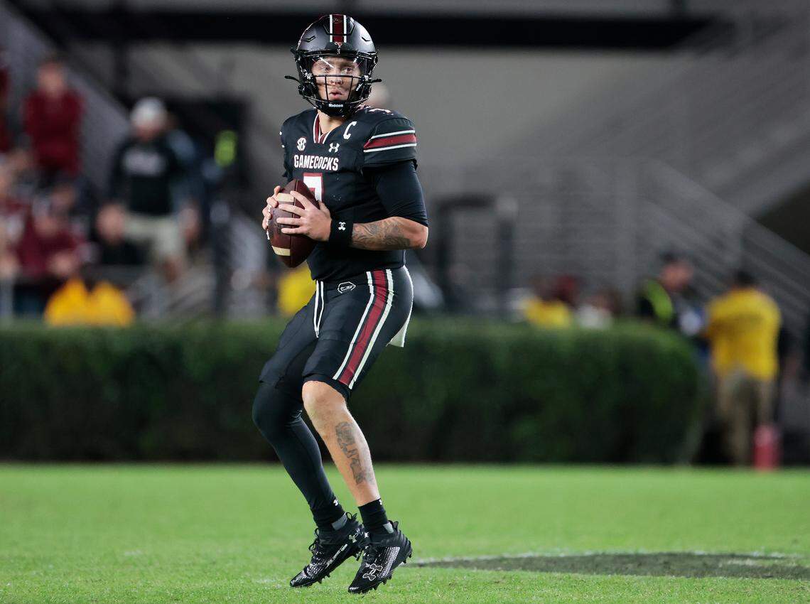 South Carolina quarterback Spencer Rattler (7) plays Kentucky at Williams-Brice Arena on Saturday, November 18, 2023.