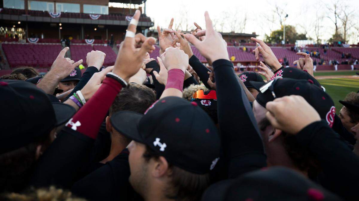South Carolina hosts No. 1 Texas this weekend.