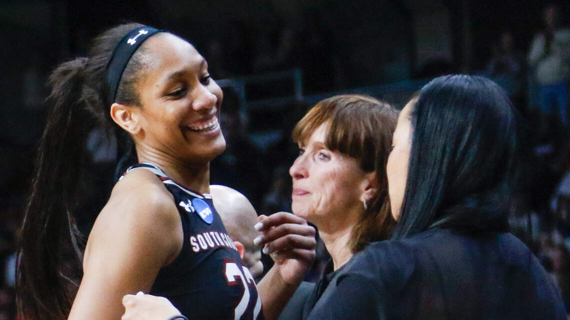 Deshaun Watson, Frank Martin, others react to A'ja Wilson's remarkable career