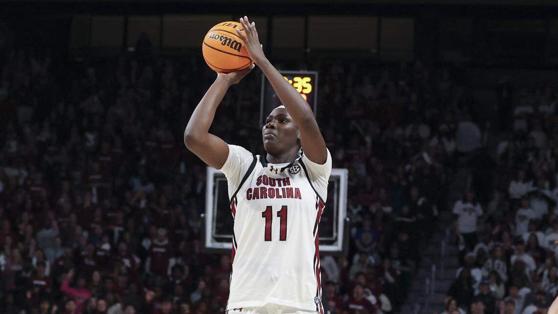 ‘Play of the game’: How Madina Okot’s unlikely 3-pointer sparked USC late vs. Texas