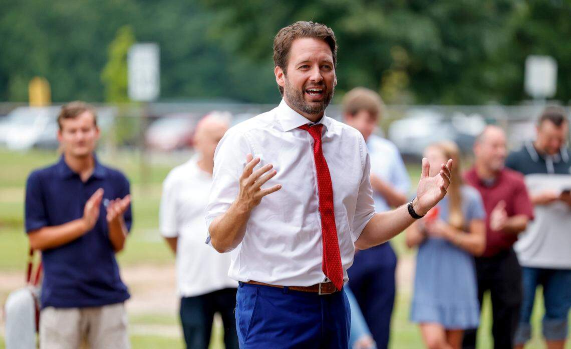 Democratic gubernatorial candidate Joe Cunningham speaks to supporters at the Hunter Gatherer Brewery during a campaign stop on Thursday, Aug. 25, 2022.
