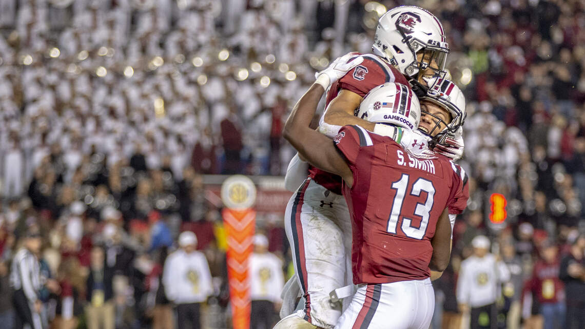 Gamecocks seek right balance of emotion, composure in rivalry game vs. Clemson
