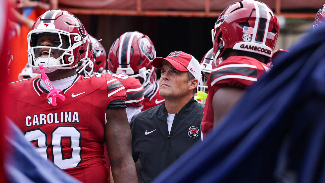 Gamecocks were ‘bouncing off the walls’ at Florida halftime. Why Beamer liked it
