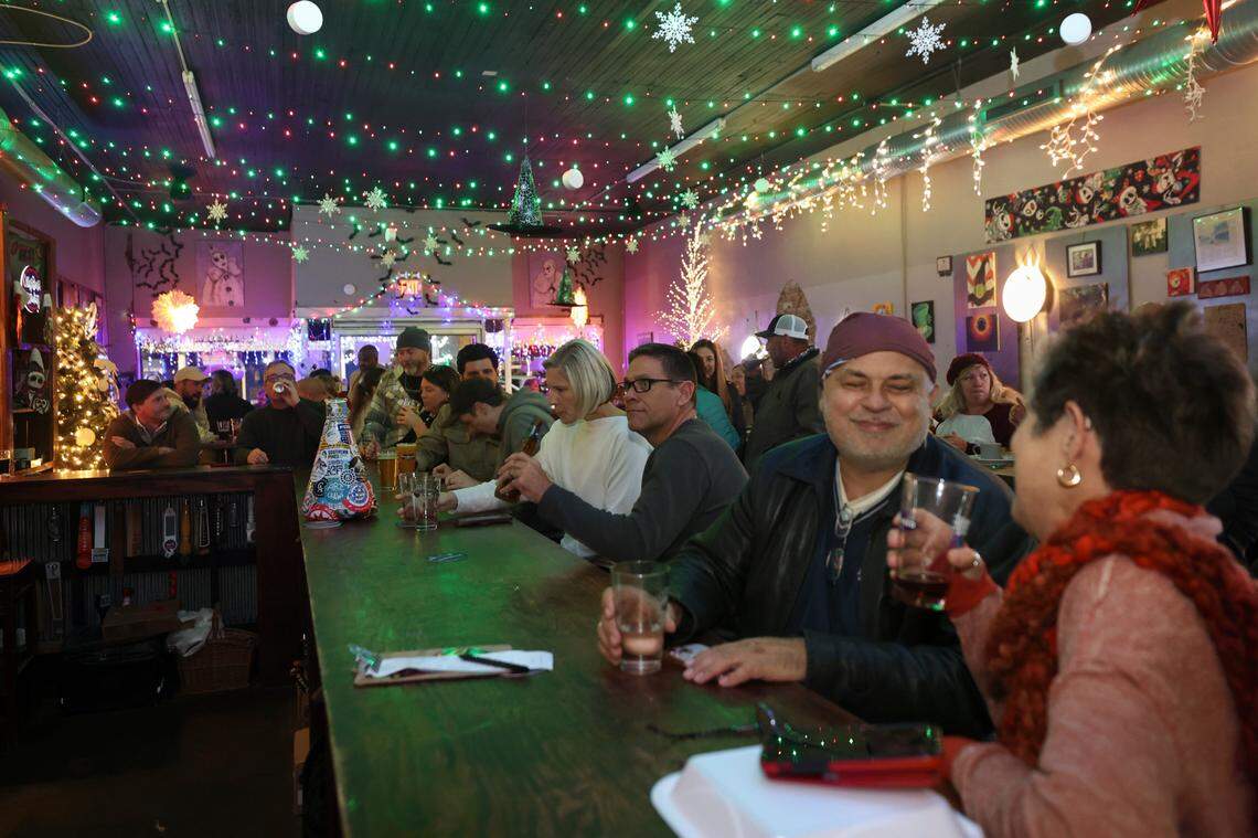 The Keg Cowboy on Lexington’s Main Street is packed with patrons on Friday Dec. 6, 2024.