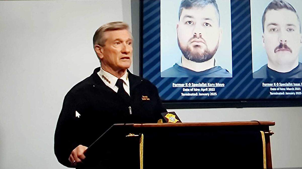Sheriff Leon Lott announces the arrest of two former K9 handlers who are accused of stealing equipment and selling it online.