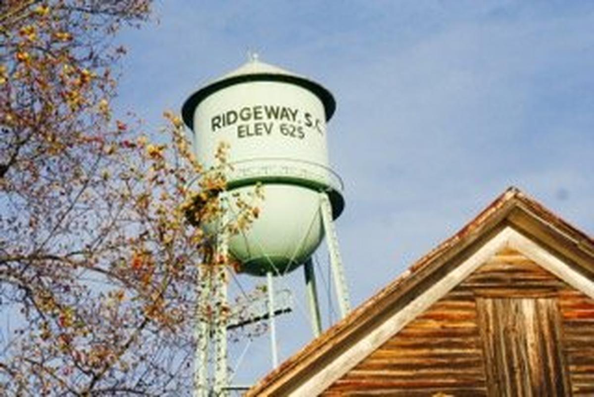 The water tower in Ridgeway.