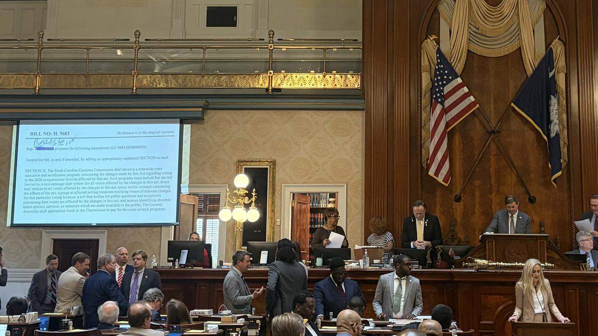 State Rep. Beth Bernstein, D-Richland, presents a redistricting amendment Tuesday, May 19, 2026. Democrats had to narrow down hundreds of filed amendments Tuesday as lawmakers were limited to one proposal each.