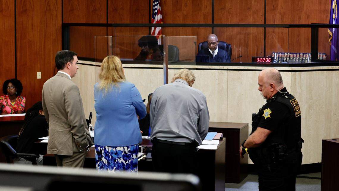 Who is Spencer Roberts, a newly introduced SC defendant linked to Smith and Murdaugh?