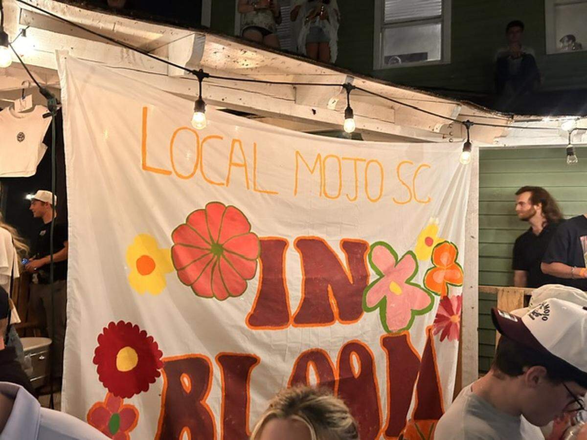 A banner for Local Mojo’s latest concert.