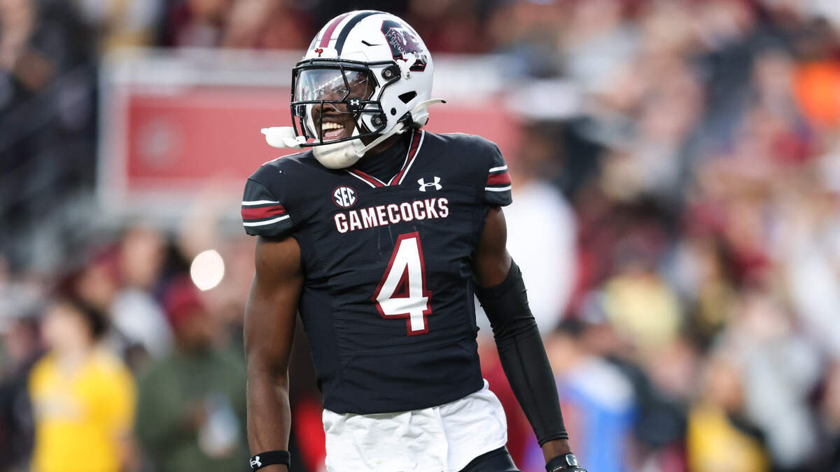 South Carolina’s Vicari Swain ejected vs. Tennessee. Was it right call?