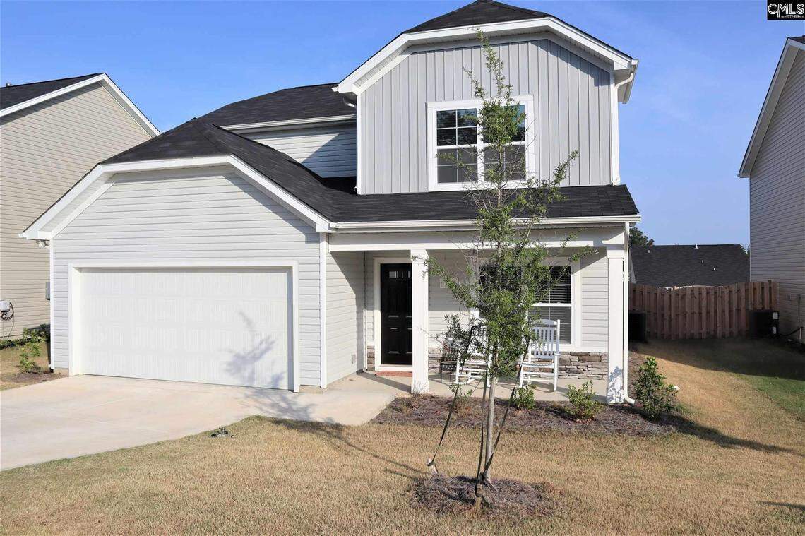 This home in Red Bank is zoned for the Lexington 1 school district and has no HOA fee.