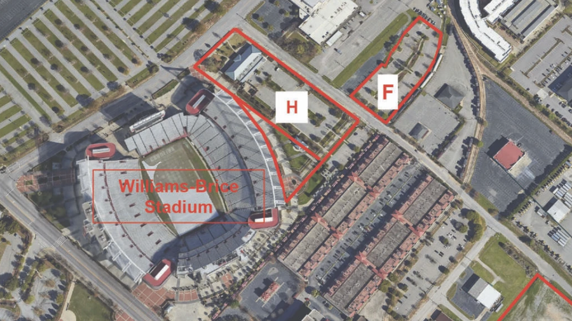 The entertainment district Donati describes would likely sit on plots H and F.