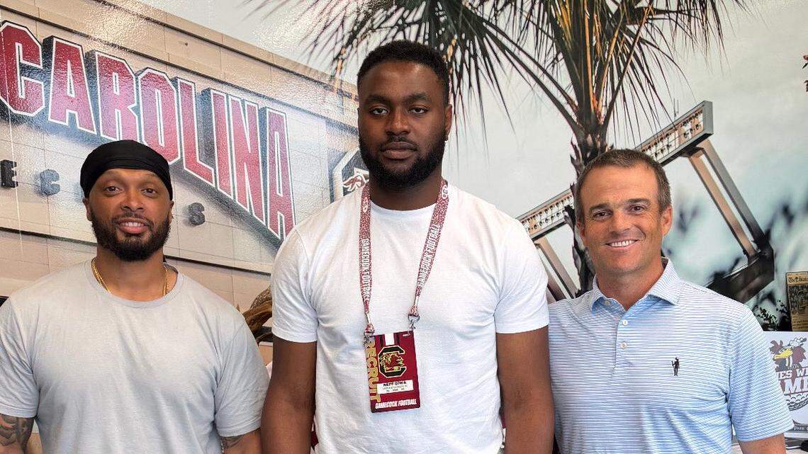 Could Irish rugby player Neff Giwa have unique role for South Carolina this year?
