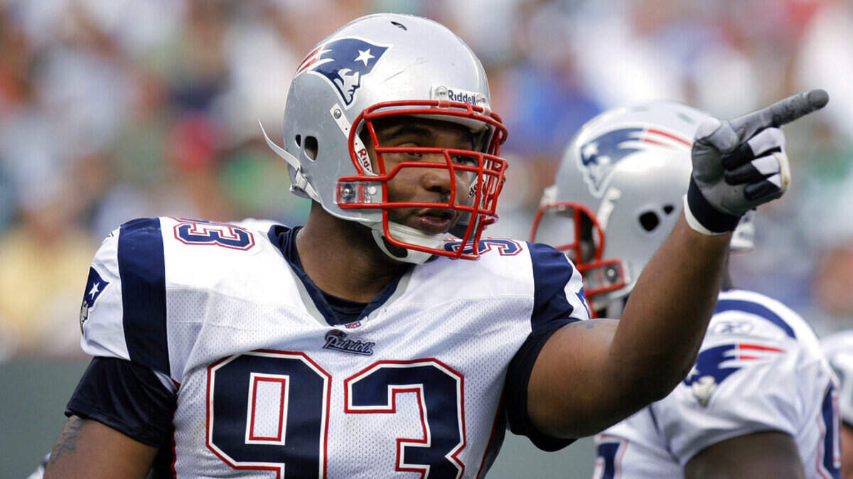 In this Sept. 14, 2008, file photo, New England Patriots’ Richard Seymour reacts after sacking New York Jets quarterback Brett Favre during the second quarter in an NFL football game in East Rutherford, N.J.