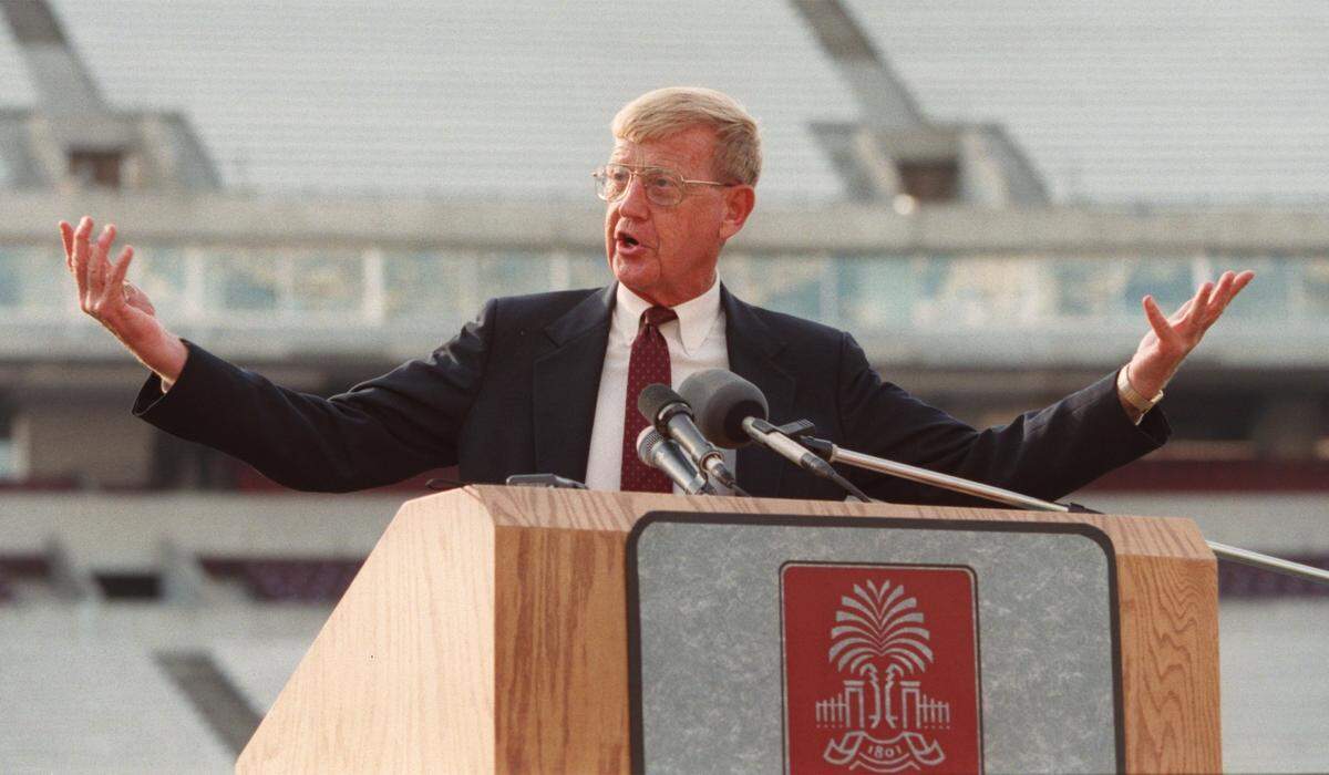 Dec. 4, 1998: Lou Holtz is officially introduced as the new head coach of the USC Gamecocks in an afternoon press conference at Williams-Brice Stadium.