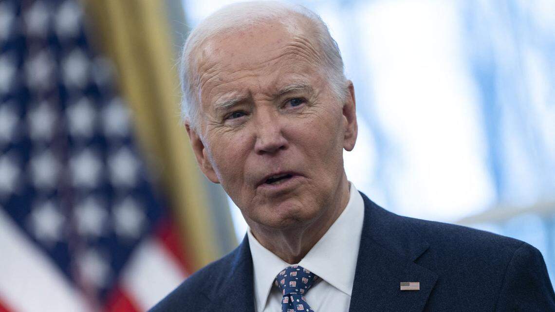 President Joe Biden speaks alongside Medal of Valor recipients in the Oval Office of the White House in Washington, D.C., on Jan. 3, 2025. (Chris Kleponis/AFP/Getty Images/TNS)