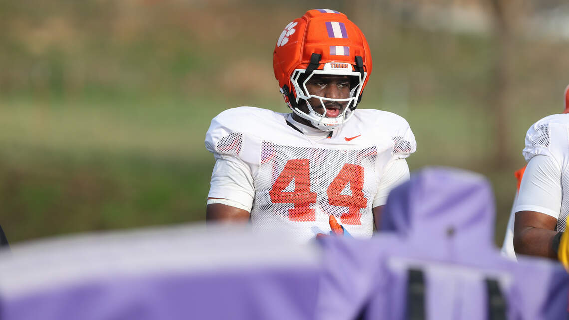Transfer D-lineman set to make Clemson debut after injury. What to know