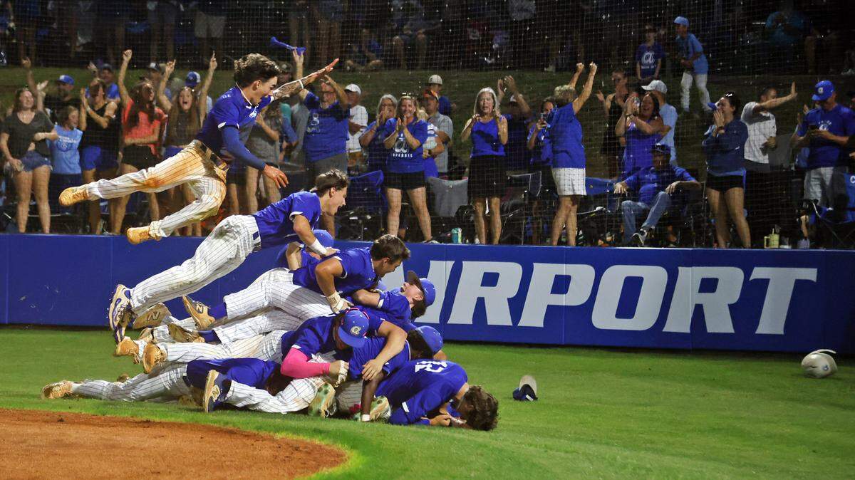 Airport High School’s baseball team celebrates its Class 4A state championship series win over Seneca High on May 31, 2025.