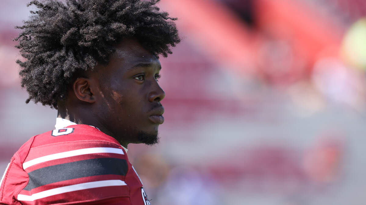 South Carolina wide receiver Nyck Harbor (8) warms up before South Carolina’s game against Oklahoma at Williams-Brice Stadium in Columbia on Saturday, October 18, 2025.