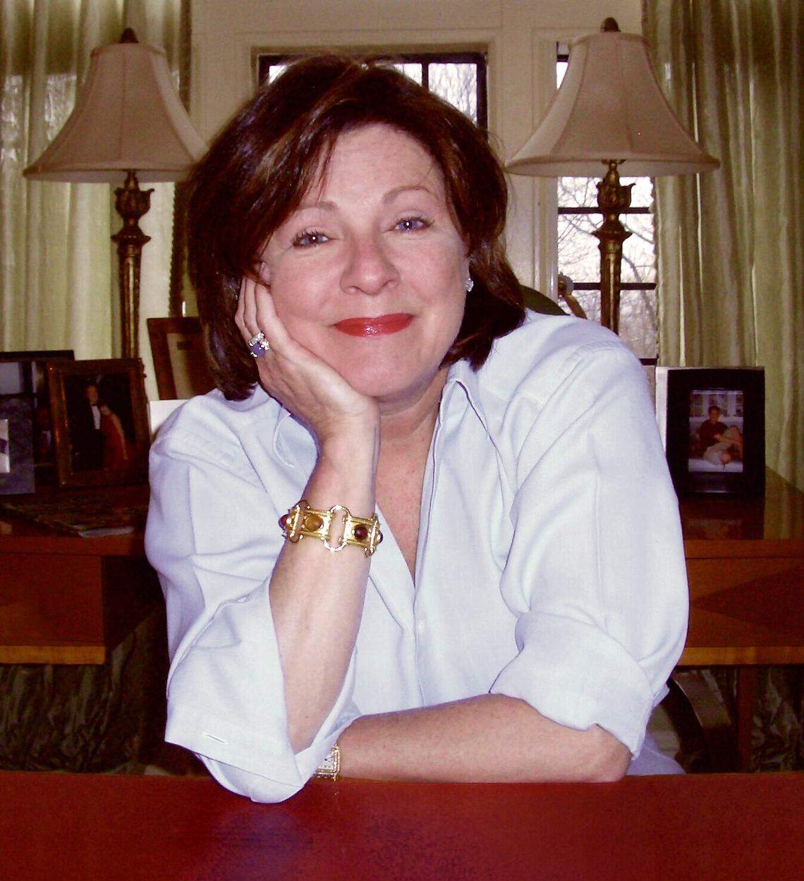 Famed South Carolina author Dorothea Benton Frank died after a brief illness.