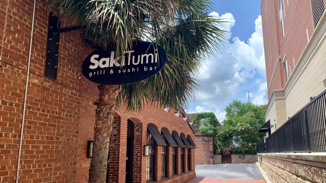 A long-running restaurant in Columbia’s Vista closes its doors. What we know
