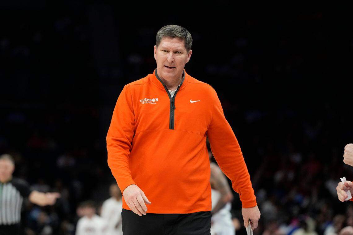 Clemson Tigers head coach Brad Brownell reacts in the first half at Spectrum Center.