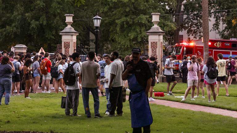 Juvenile behind active shooter hoax at USC is charged, officials say