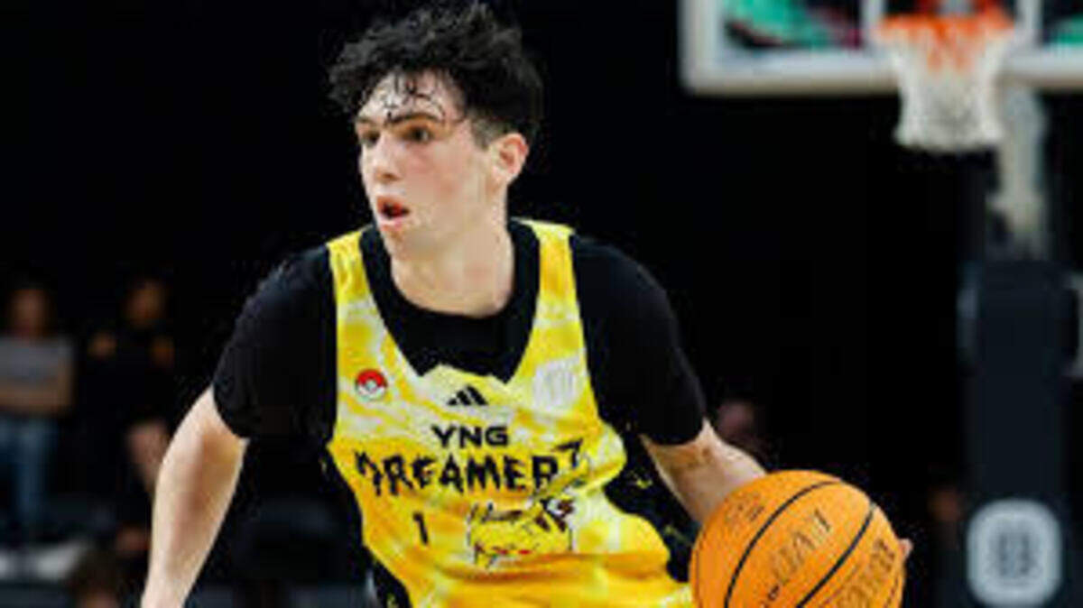 Isaac Ellis committed to South Carolina men’s basketball squad.