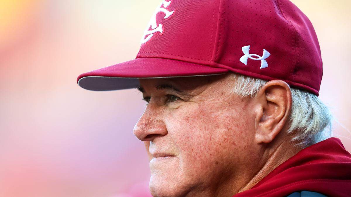 South Carolina Gamecocks head coach Paul Mainieri