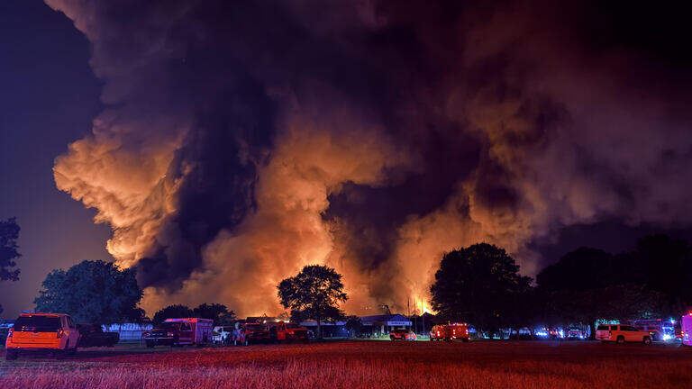 Spectacular fire at SC mattress plant sent agencies scrambling to protect the public