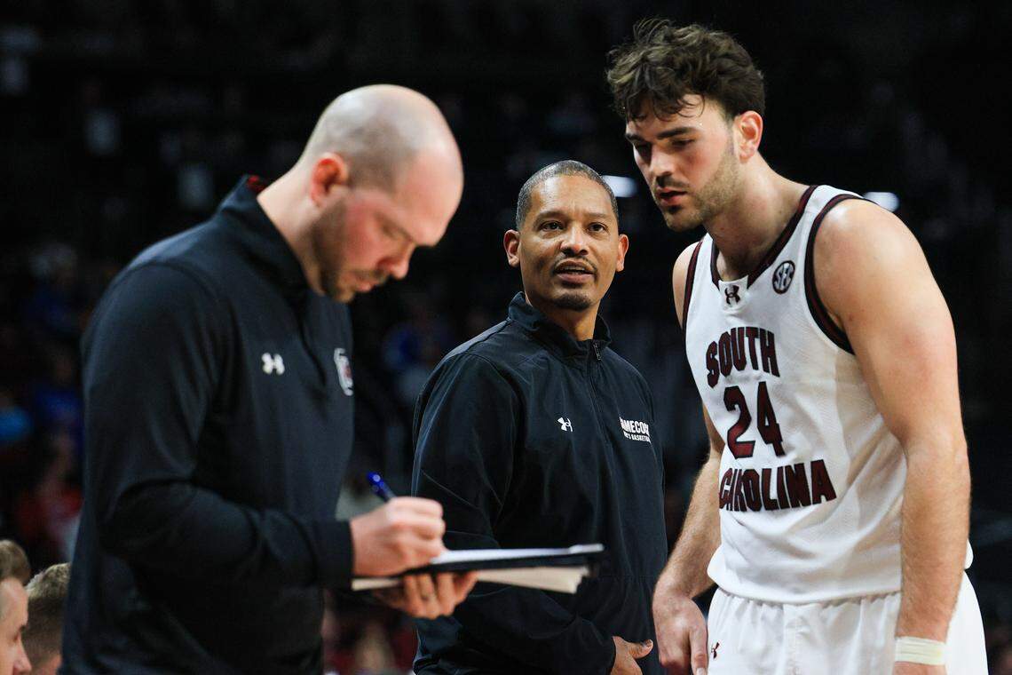 Two of USC’s 2025-26 transfers, Nordin Kapic (pictured) and Christ Essandoko, play less than 10 minutes per game and both average fewer than 3.5 points per game.&nbsp;