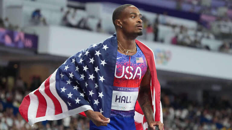 Gold medal Gamecock! Quincy Hall wins 400-meter final at 2024 Paris Olympics