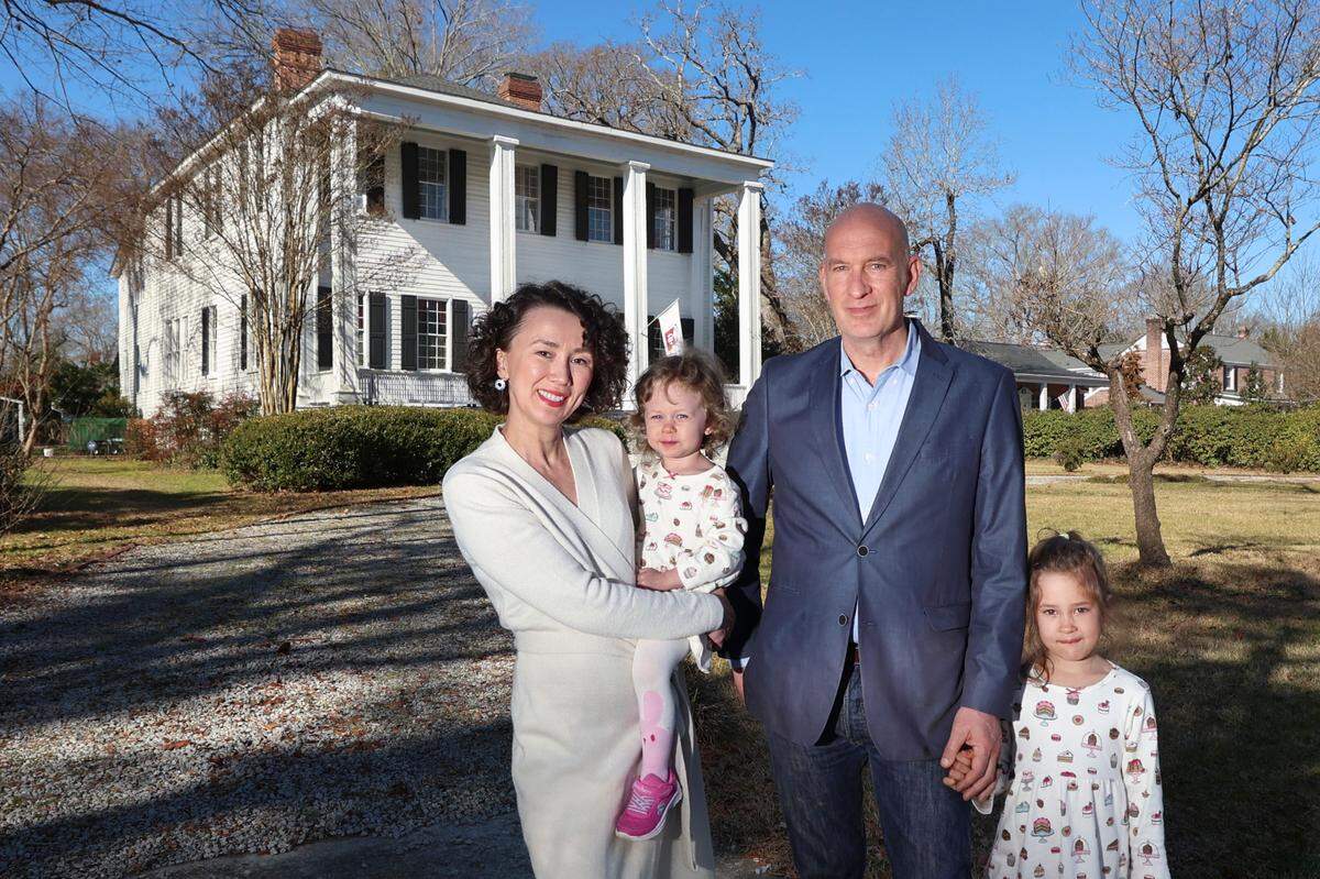 Michael and Diana Garrett, with their children, Esther, 2, and Sparta, 6, purchased the historic Washington house in Camden in 2022. They soon discovered the house was full of termite damage and had been damaged by a fire.